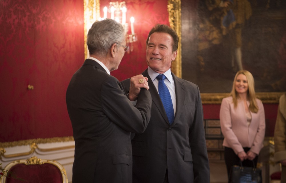 Conversation with Schwarzenegger in the Presidential Chancellery<small>© www.bundespraesident.at / Carina Karlovits / HBF</small>