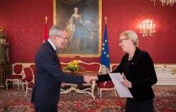 Ambassador of Sweden: H.E. Ms. Mikaela Kumlin Granite<small>© www.bundespraesident.at / /Karlovits, Bauer und Heinschink / HBF</small>