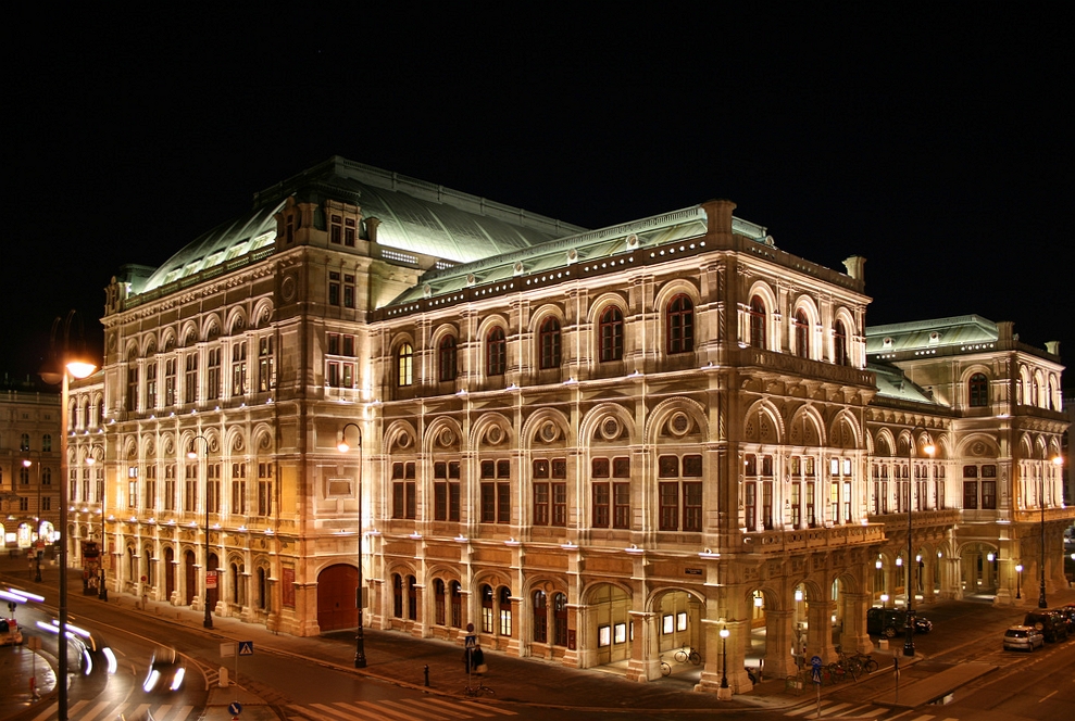 Vienna State Opera - Wiener Staatsoper<small>© Wikimedia Commons / infraredhorsebite [CC BY 2.0]</small>