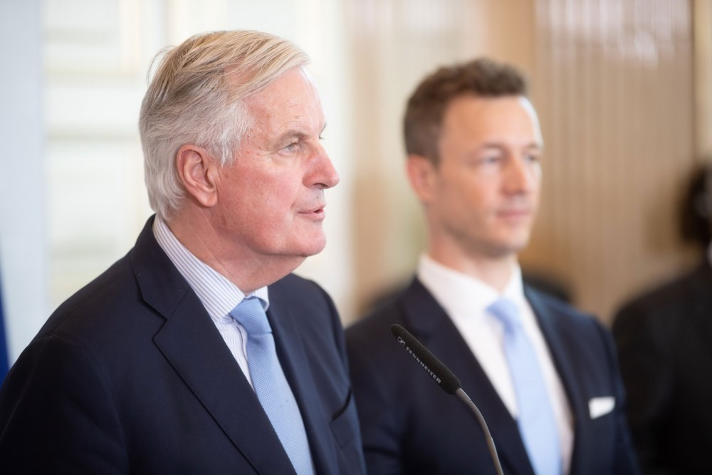 Michel Barnier and Gernot Blümel<small>© Bundeskanzleramt (BKA) / Arno Melicharek</small>