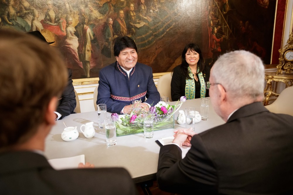 Evo Morales meets Alexander van der Bellen<small>© Wikimedia Commons/Ministerio de Rel. Ext. de Perú [CC BY-SA 2.0]</small>