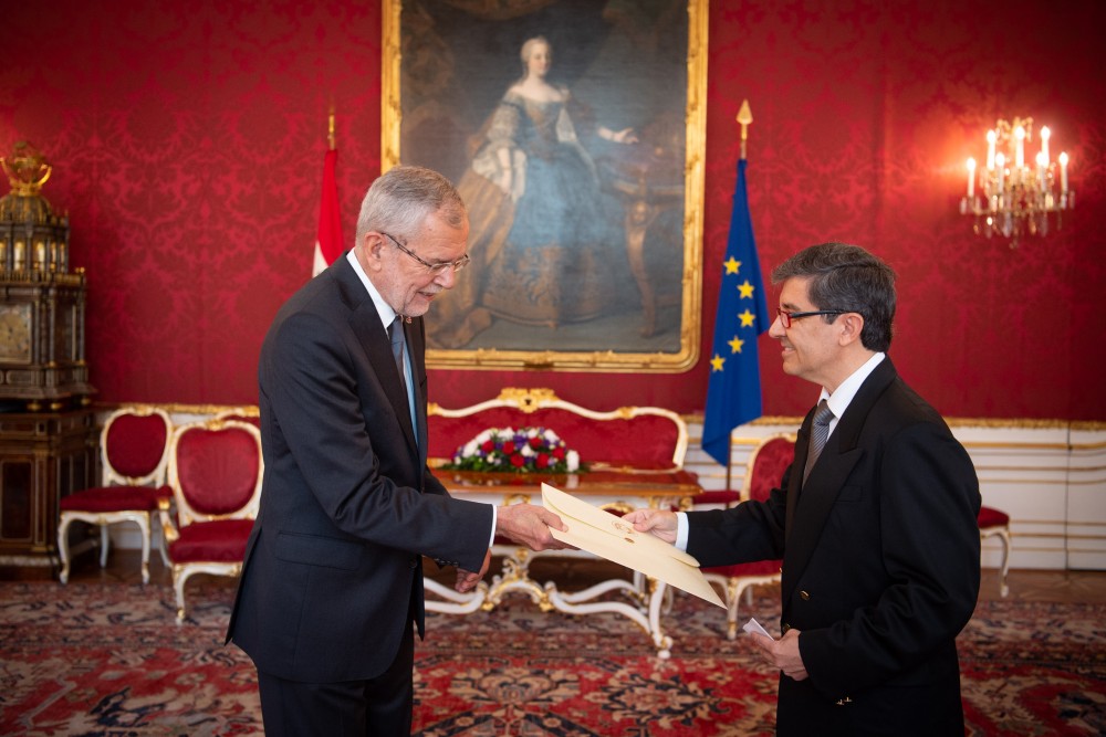 Ambassador of the Republic of Paraguay, Juan Francisco Facetti<small>© www.bundespraesident.at / Karlovits, Bauer und Heinschink / HBF</small>