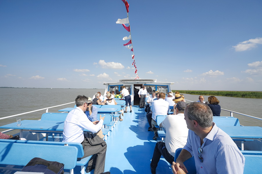 Diplomatic Excursion 2019 to Lake Neusiedl<small>© BMEIA / Mahmoud / Flickr Attribution 2.0 Generic (CC BY 2.0)</small>