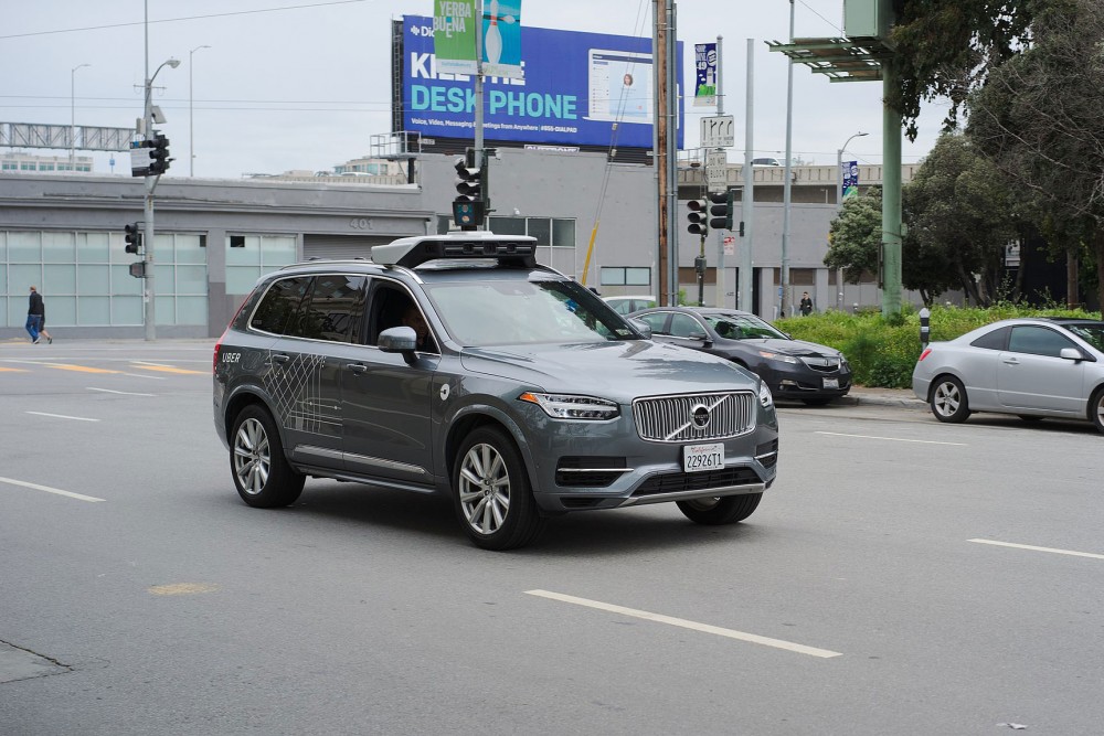 Uber autonomous Volvo XC90<small>© Wikimedia Commons / Dllu [CC BY-SA 4.0]</small>