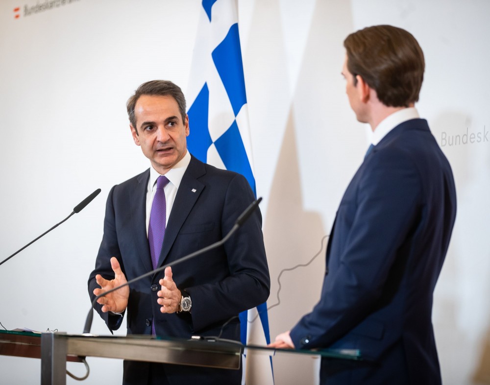 Kyriakos Mitsotakis with Sebastian Kurz<small>© Bundeskanzleramt (BKA) / Arno Melicharek (cropped)</small>