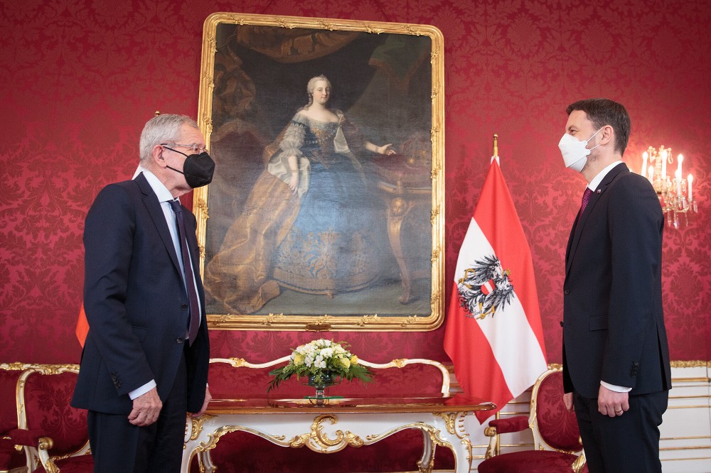 Slovakia's Prime Minister (right) with Austria's President.<small>© www.bundespraesident.at / Peter Lechner / HBF</small>