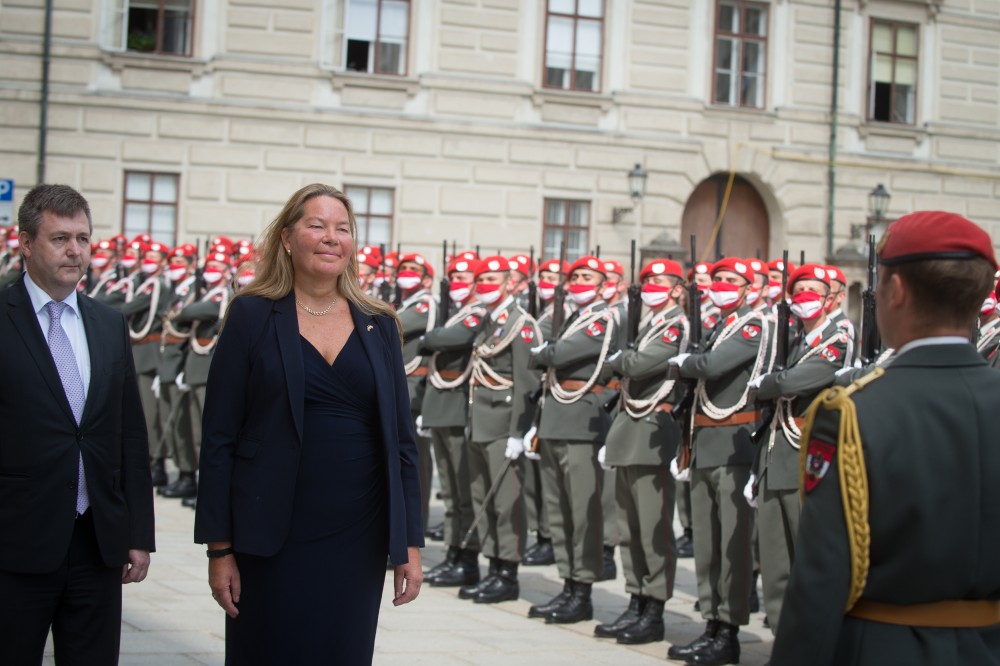 Ambassador of Sweden to Austria Annika Markovic (mid)<small>© www.bundespraesident.at / Peter Lechner / HBF</small>