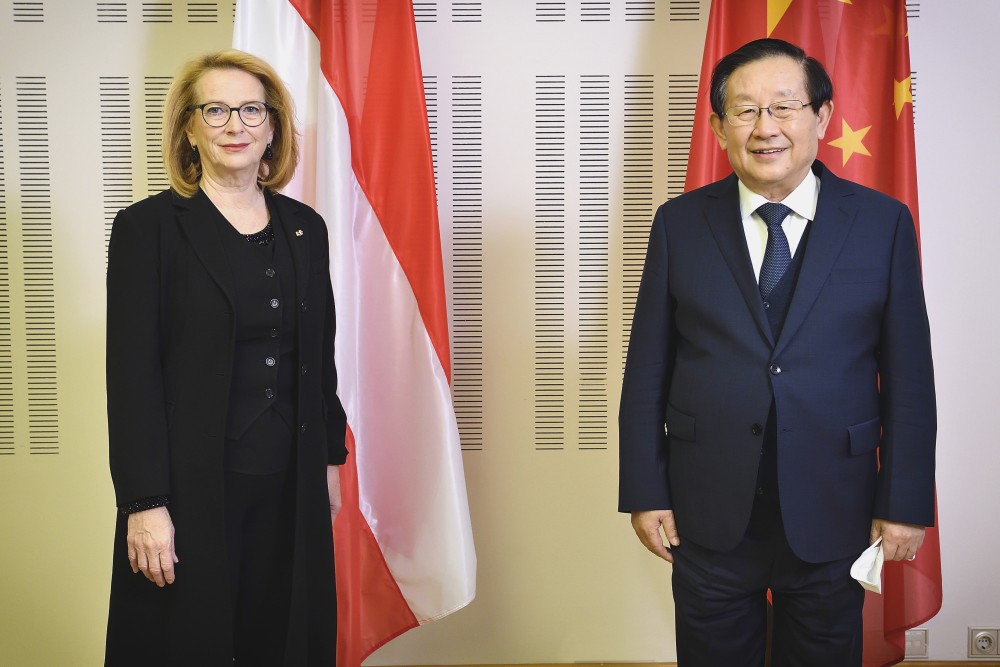 Wan Gang met Second National Council President Doris Bures<small>© Parlamentsdirektion / Johannes Zinner</small>