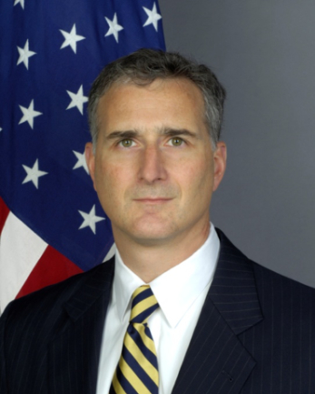 U.S. Deputy Chief of Mission Louis L. Bono<small>© U.S. Mission to the International Organizations in Vienna</small>