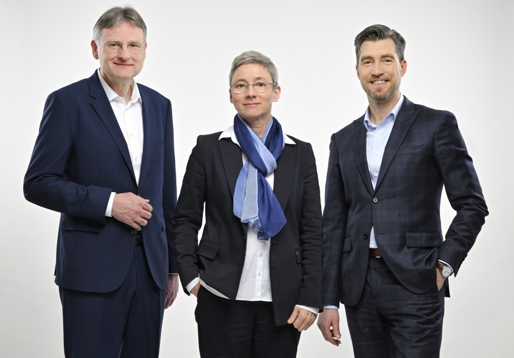 Future management team of the Austrian Institute of Technology.<small>© AIT / Johannes Zinner</small>