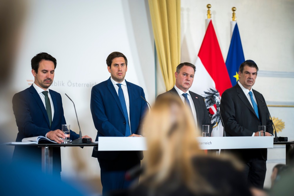 Press conference on the national strategy against anti-Semitism<small>&copy Bundeskanzleramt (BKA) / Christopher Dunker</small>