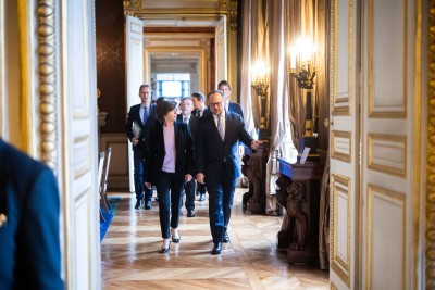 Austria's Foreign Minister Alexander Schallenberg (r.) his French counterpart Catherine Colonna (l.) in Paris.<small>© BMEIA Bundesministerium für Europa, Integration und Äußeres / Gruber / Flickr Attribution 2.0 Generic (CC BY 2.0)</small>