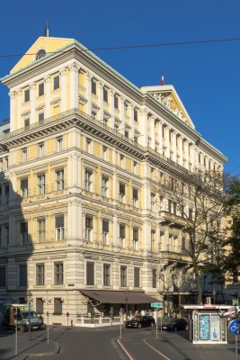 Strengthening Economic Ties: Algerian Foreign Minister Promotes Investment Opportunities in Austria