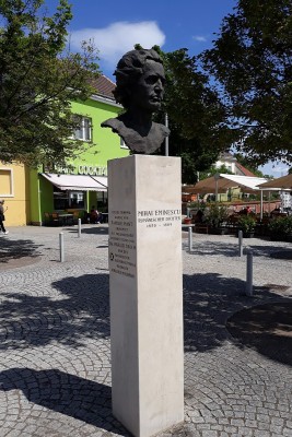 Unity Under the Banner of the “Evening Star”: Romania and Moldova Honor Mihai Eminescu in Vienna